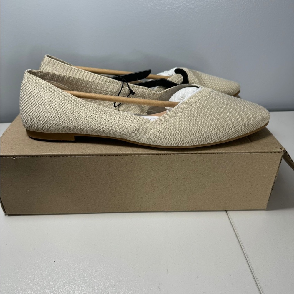 Time and Tru Women’s Knit Ballet Flat, Size 10